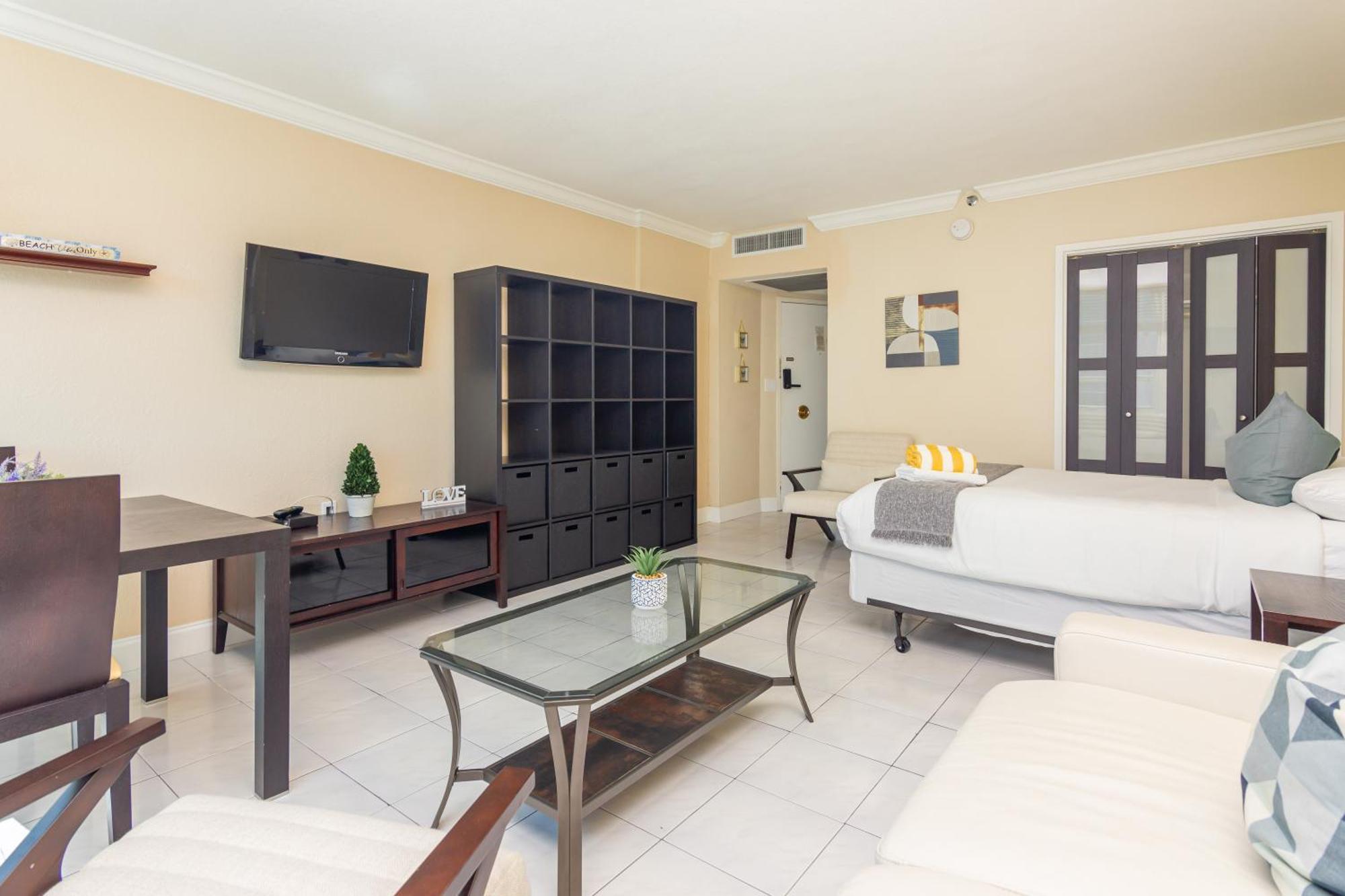 Girasole Apartments ไมอามีบีช ห้อง รูปภาพ