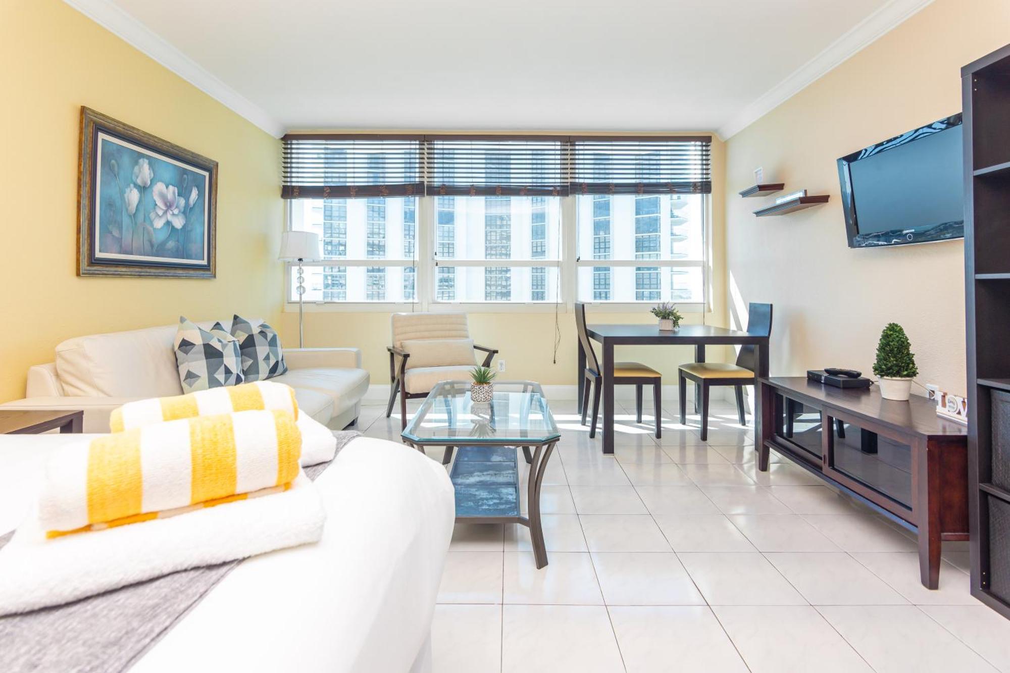 Girasole Apartments ไมอามีบีช ห้อง รูปภาพ