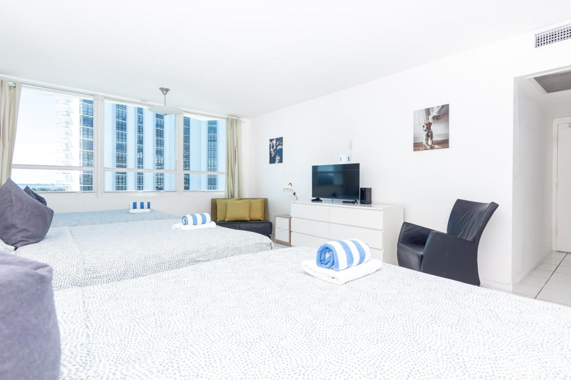 Girasole Apartments ไมอามีบีช ห้อง รูปภาพ