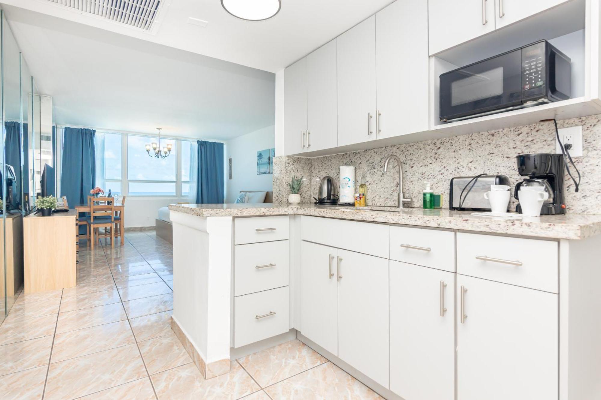 Girasole Apartments ไมอามีบีช ห้อง รูปภาพ