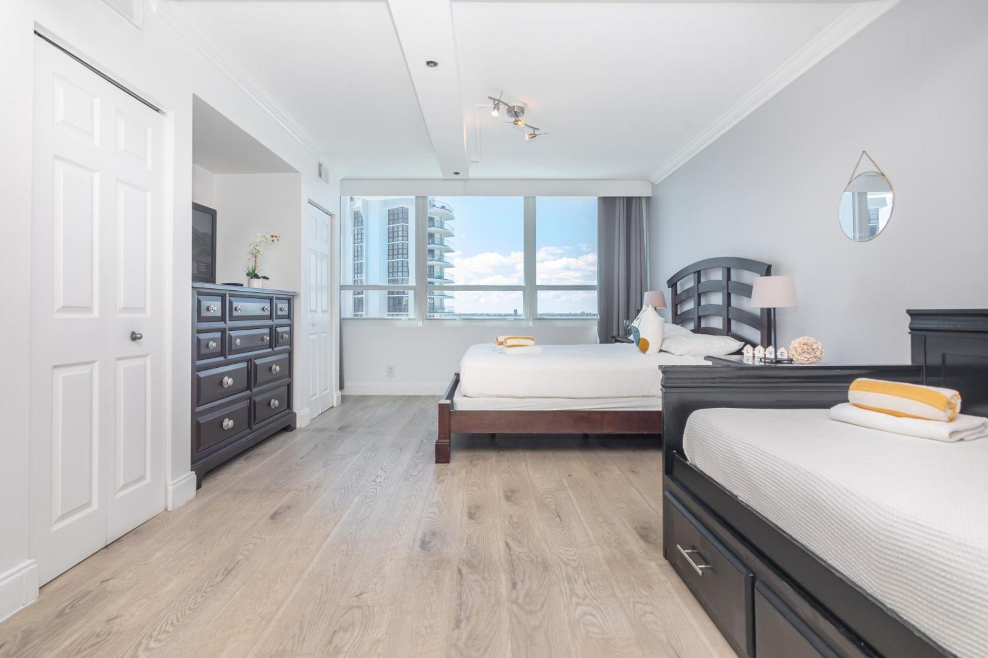 Girasole Apartments ไมอามีบีช ห้อง รูปภาพ